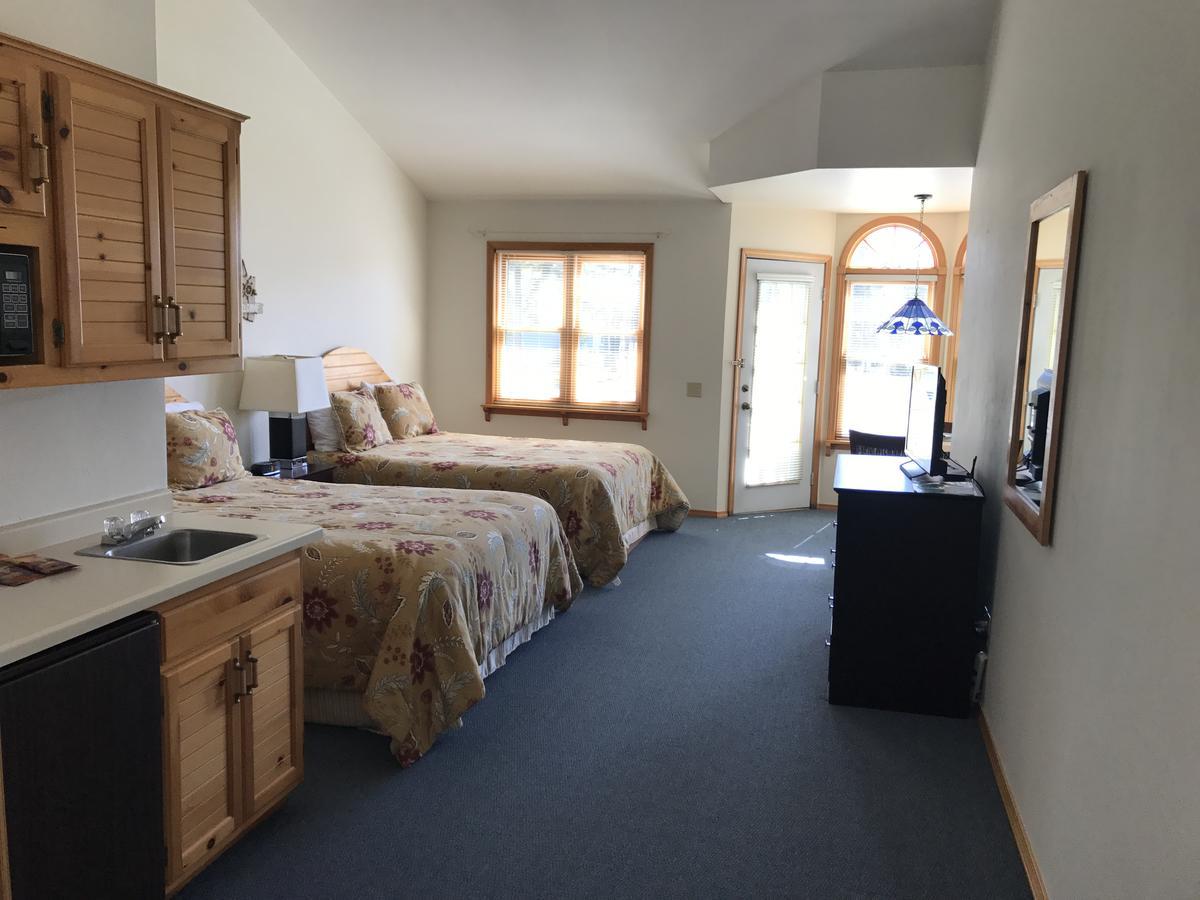 Gills Rock Harbor Light Inn מראה חיצוני תמונה
